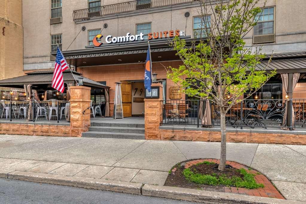 Comfort Suites Downtown Carlisle Exterior foto